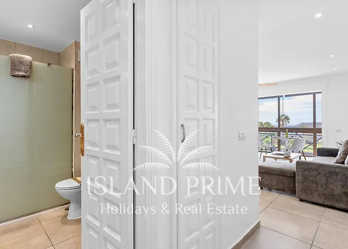 Golden Sunset And Golf Views In Amarilla Golf Ph35 Apartman